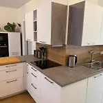 Zentrale Citywohnung Bayreuth, Loggia, Garage شقة