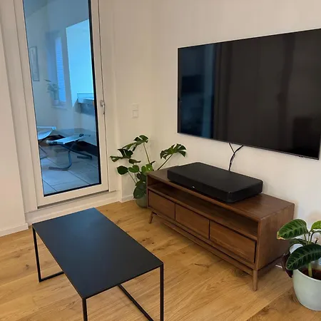 Zentrale Citywohnung Bayreuth, Loggia, Garage Apartment *
